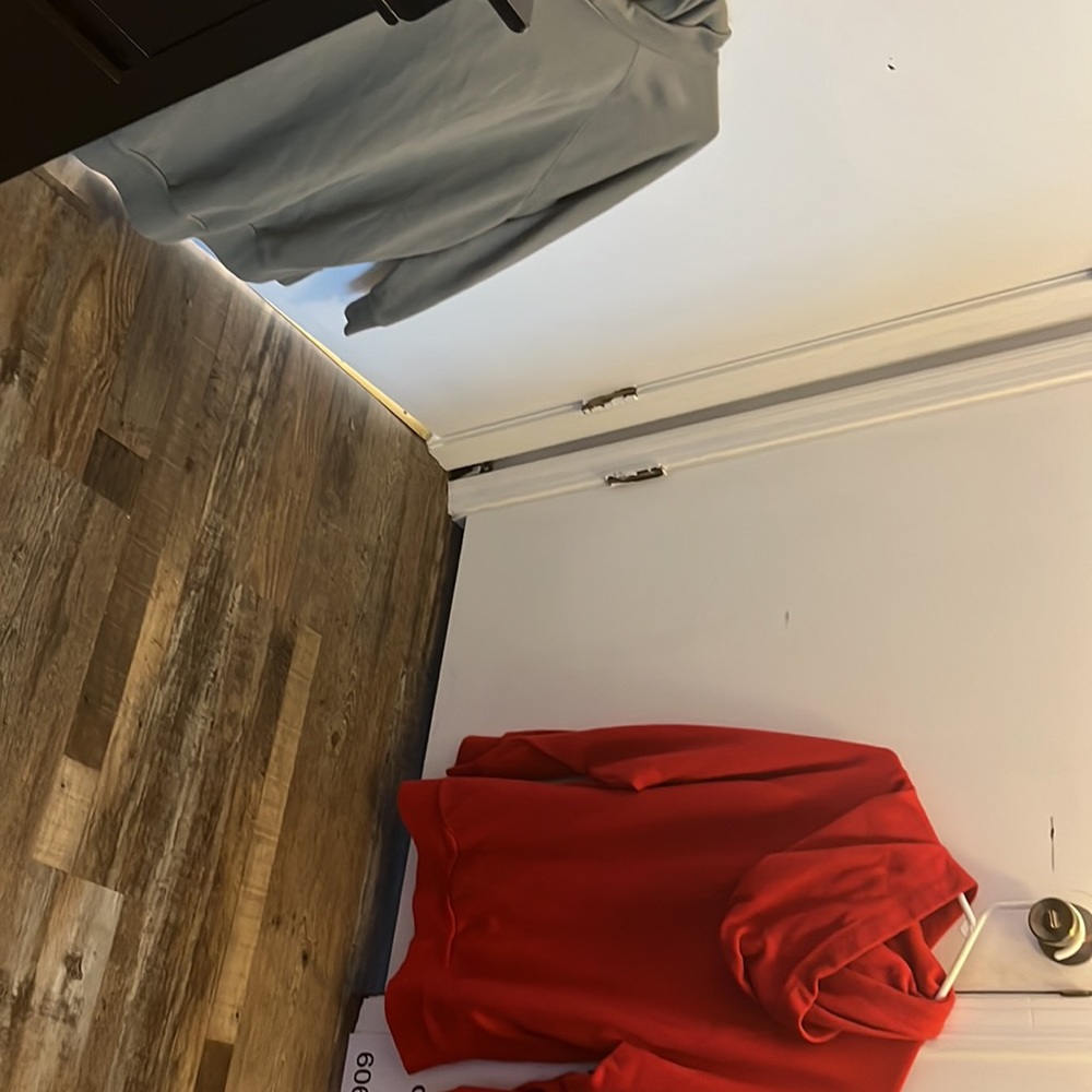 Hoodies - Picture 4 of 4